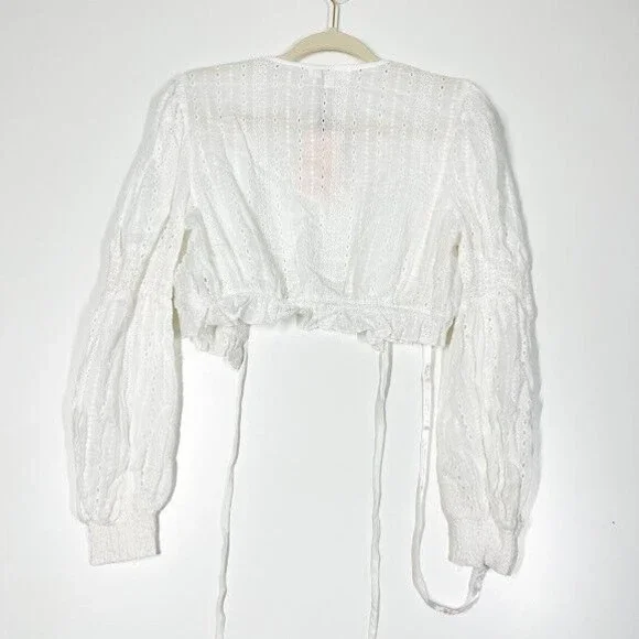 Missguided Women White Cord Broderie Tie Crop Top Eyelet Plunge V-Neck 6 NWT - Picture 3 of 12